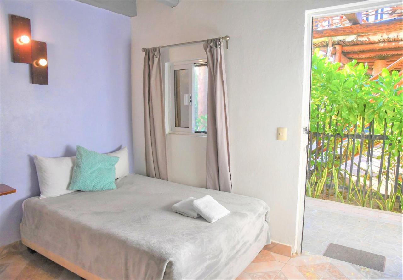Blatha Tropical Rooms Holbox Екстериор снимка