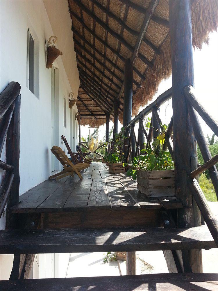 Blatha Tropical Rooms Holbox Екстериор снимка